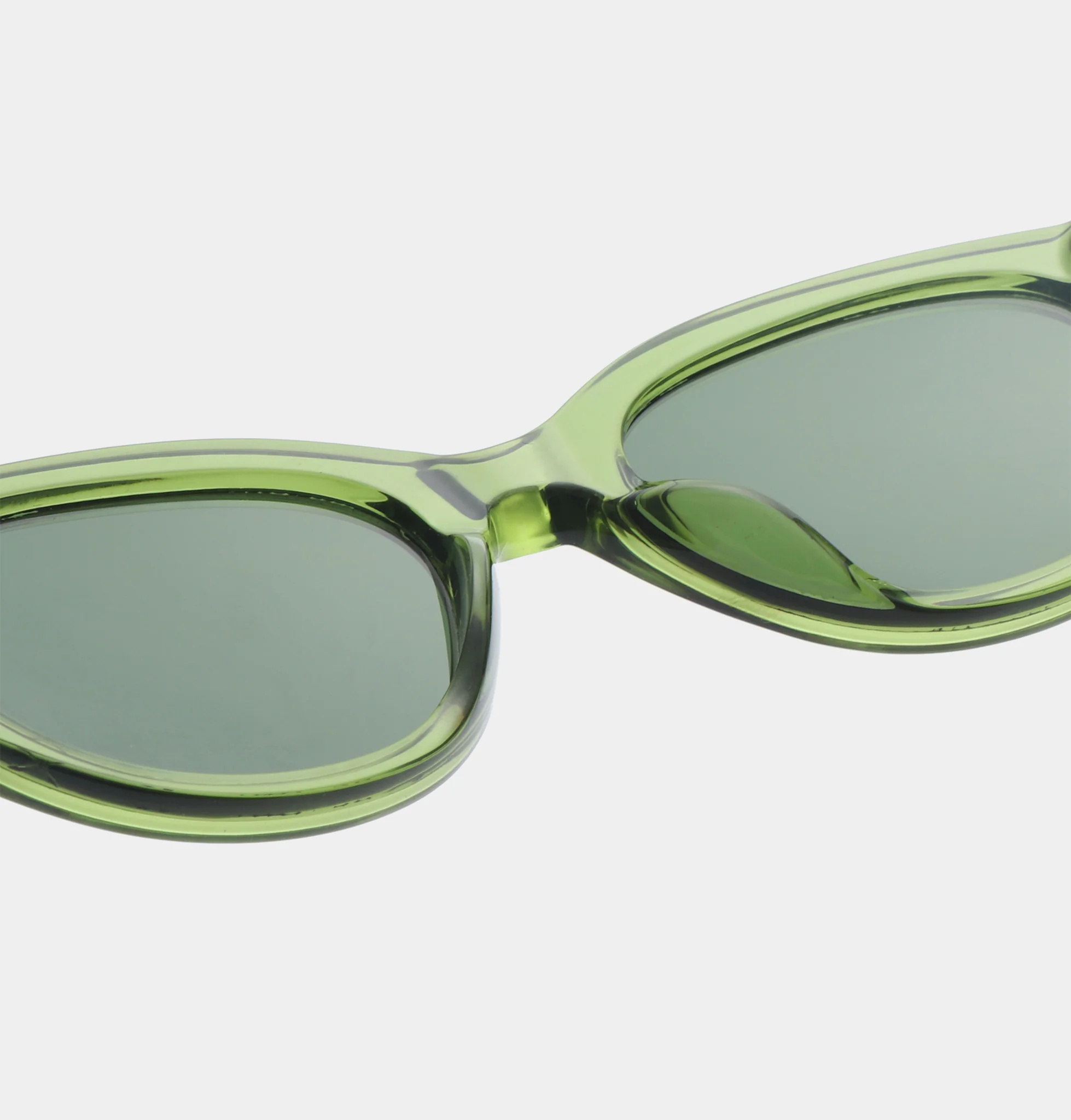 Winnie Junior - Light Olive Transparent - Image 5